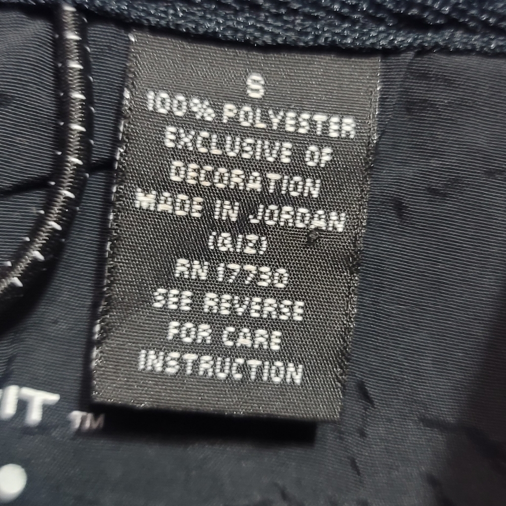 Fleece pullover - Picture 6 of 6